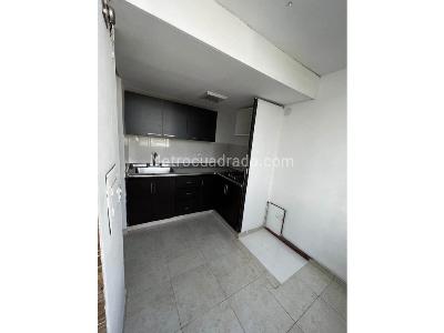 Apartamento de 2 alcobas en venta en Colseguros, Cali, 65 m² · foto 5 de 9