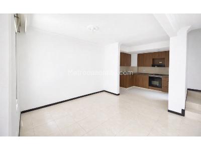 Casa de 4 alcobas en venta en Valle Del Lili, Cali, 158 m² · foto 2 de 8