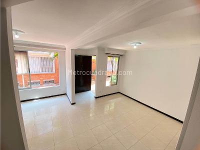 Casa de 4 alcobas en venta en Valle Del Lili, Cali, 158 m² · foto 5 de 8