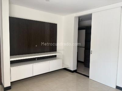 Apartamento de 3 alcobas en venta en Cristales, Cali, 115 m² · foto 9 de 20