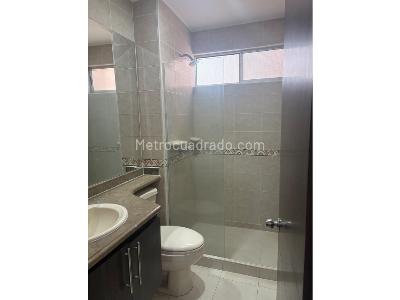Apartamento de 3 alcobas en venta en Cristales, Cali, 115 m² · foto 12 de 20