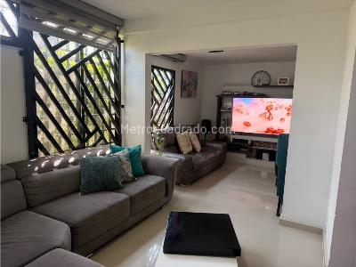 Casa de 3 alcobas en venta en La Hacienda, Cali, 250 m² · foto 9 de 20