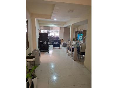 Casa de 5 alcobas en venta en El Bosque, Cali, 220 m² · foto 7 de 9