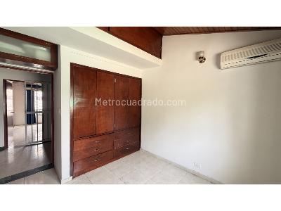 Casa de 4 alcobas en venta en Ciudad Jardin, Cali, 200 m² · foto 8 de 14