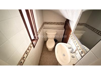 Casa de 4 alcobas en venta en Ciudad Jardin, Cali, 200 m² · foto 12 de 14