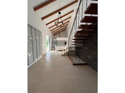 Casa de 4 alcobas en venta en Rozo, Palmira, 300 m² · foto 3 de 20