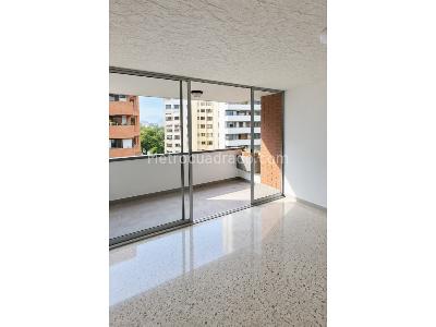 Apartamento de 2 alcobas en venta en Granada, Cali, 95 m² · foto 2 de 9