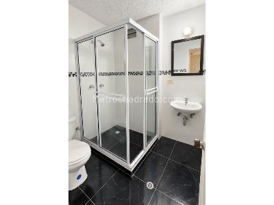 Apartamento de 2 alcobas en venta en Granada, Cali, 95 m² · foto 9 de 9
