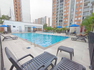 Apartamento en venta en Prados Del Norte, Cali · foto 13 de 15
