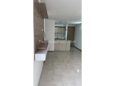 Apartamento en venta en Prados Del Norte, Cali · foto 2 de 15