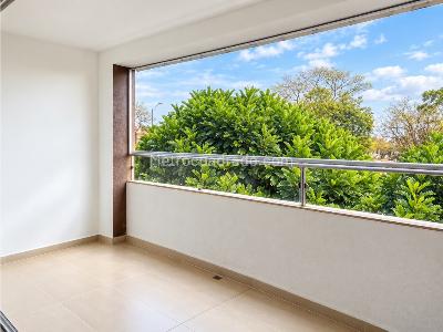 Apartamento de 4 alcobas en venta en Pance, Cali, 125 m² · foto 2 de 13