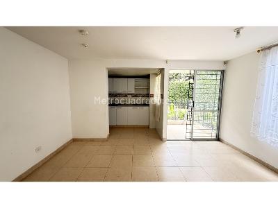 Apartamento de 3 alcobas en venta en Bochalema, Cali, 60 m² · foto 2 de 11