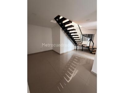 Apartamento de 3 alcobas en venta en Ciudad Jardin, Cali, 128 m² · foto 3 de 19