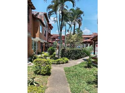 Casa de 3 alcobas en venta en Valle Del Lili, Cali, 100 m² · foto 17 de 20