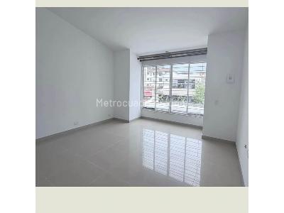 Casa de 5 alcobas en venta en Quintas De Don Simon, Cali, 286 m² · foto 6 de 8
