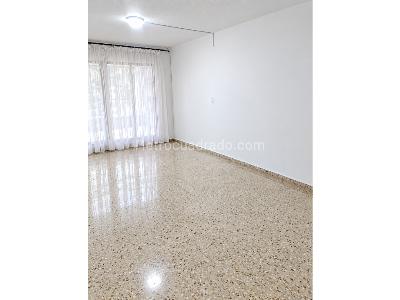 Casa de 4 alcobas en venta en Ciudad 2000, Cali, 180 m² · foto 2 de 12