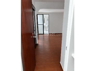 Casa de 4 alcobas en venta en Ciudad 2000, Cali, 180 m² · foto 3 de 12