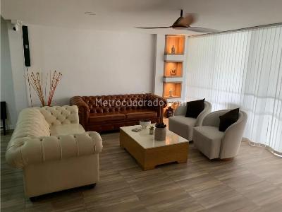 Casa de 5 alcobas en venta en Prados Del Norte, Cali, 225 m² · foto 3 de 13
