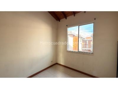Apartamento de 3 alcobas en venta en Primero De Mayo, Cali, 63 m² · foto 8 de 14