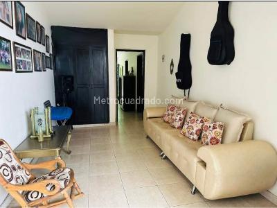 Casa de 5 alcobas en venta en Cuarto De Legua, Cali, 410 m² · foto 5 de 7