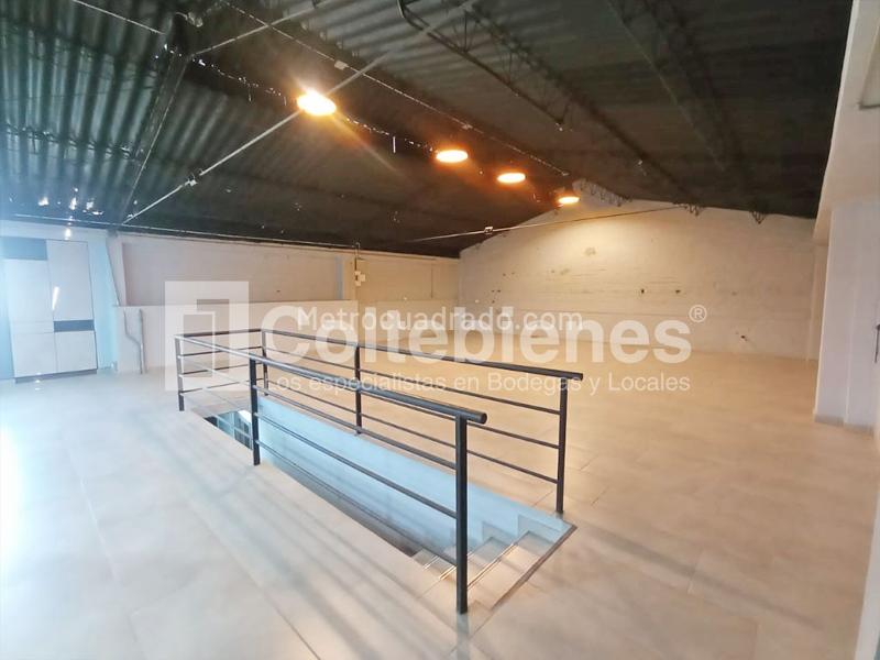 Bodega en Arriendo, Belen, Medellín - Więcej