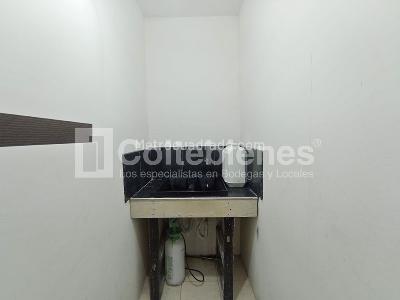 Casa en arriendo en Prado, Medellín · foto 8 de 20