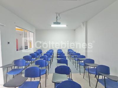 Casa de 5 alcobas en venta en Prado, Medellín, 263 m² · foto 10 de 20
