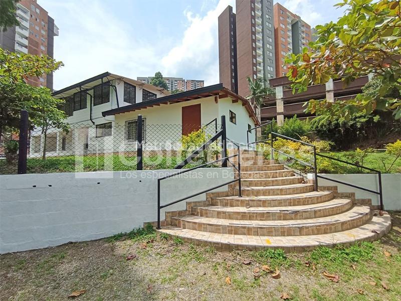 5BR House in La Cuenca (1610 m²)