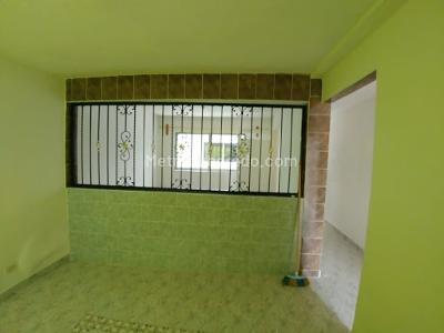 Casa de 5 alcobas en venta en Cristo Rey, Medellín, 510 m² · foto 5 de 18