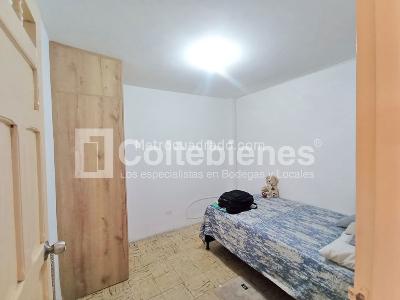 Casa de 5 alcobas en venta en Santa Maria, Itagüí, 339 m² · foto 9 de 20