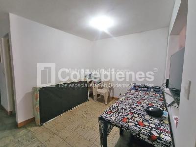 Casa de 5 alcobas en venta en Santa Maria, Itagüí, 339 m² · foto 10 de 20