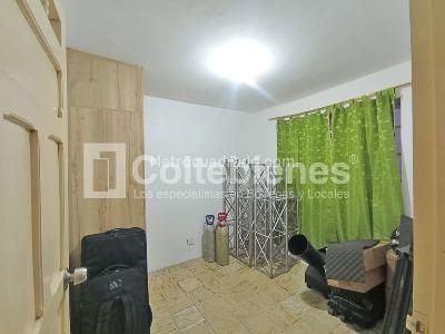 Casa de 5 alcobas en venta en Santa Maria, Itagüí, 339 m² · foto 12 de 20