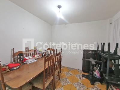 Casa de 5 alcobas en venta en Santa Maria, Itagüí, 339 m² · foto 17 de 20