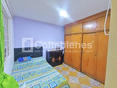 Casa de 5 alcobas en venta en Santa Maria, Itagüí, 339 m² · foto 18 de 20