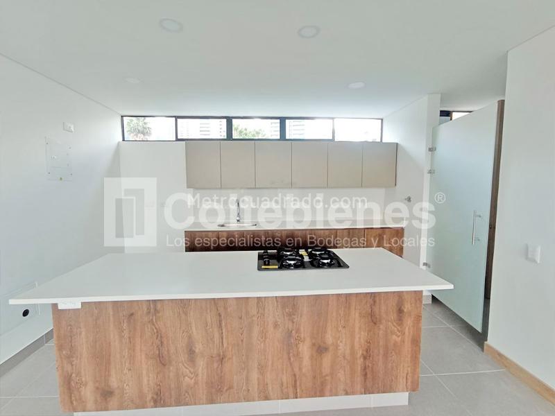 Brand New 2BR Apartment in Marymount, El Poblado - 4