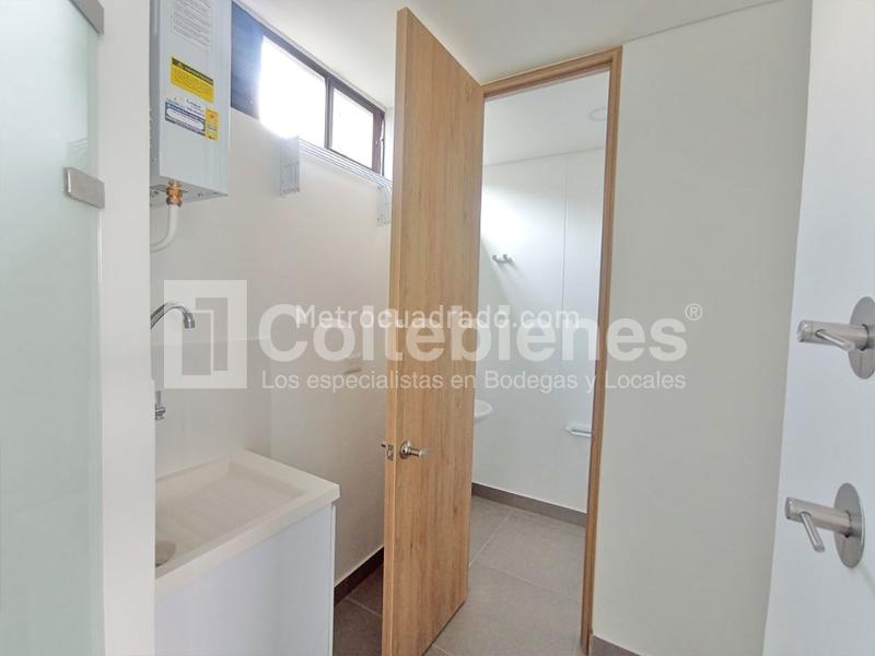 Apartamento Nuevo de 2 Alcobas en Marymount, El Poblado - 5