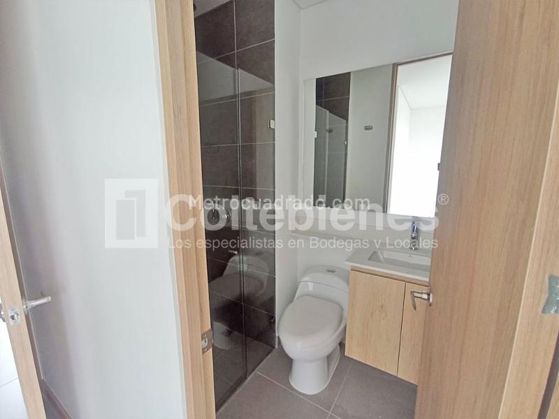 Apartamento Nuevo de 2 Alcobas en Marymount, El Poblado - 9