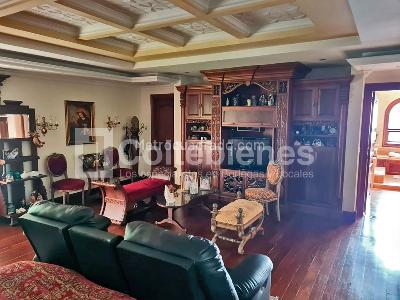 Casa de 5 alcobas en venta en Altos Del Poblado, Medellín, 1000 m² · foto 10 de 24