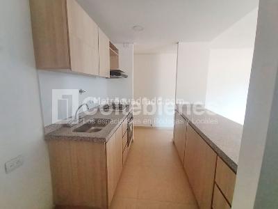 Apartamento de 2 alcobas en venta en Prado, Bello, 82 m² · foto 5 de 14