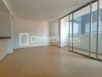 Apartamento de 2 alcobas en venta en Prado, Bello, 82 m² · foto 6 de 14