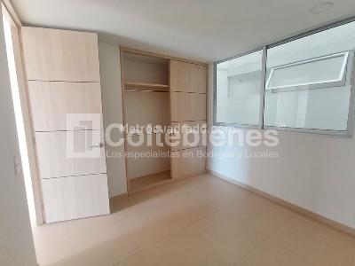 Apartamento de 2 alcobas en venta en Prado, Bello, 79 m² · foto 12 de 14