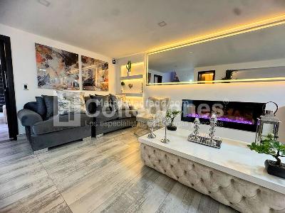 Casa de 4 alcobas en venta en Belen, Medellín, 210 m² · foto 3 de 18