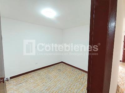 Casa de 5 alcobas en venta en Guayabal, Medellín, 174 m² · foto 3 de 20