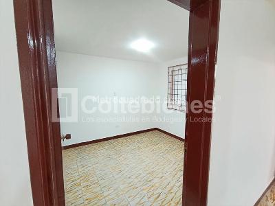 Casa de 5 alcobas en venta en Guayabal, Medellín, 174 m² · foto 8 de 20