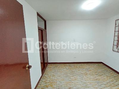 Casa de 5 alcobas en venta en Guayabal, Medellín, 174 m² · foto 9 de 20