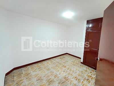 Casa de 5 alcobas en venta en Guayabal, Medellín, 174 m² · foto 14 de 20