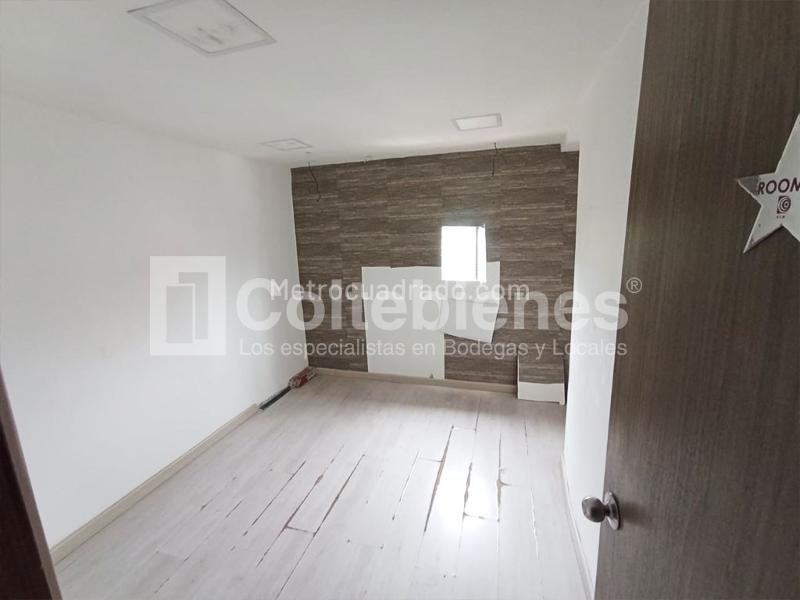 Bodega en Arriendo, Guayabal, Medellín – další