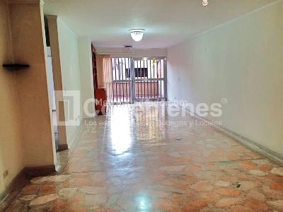 Apartamento en venta en Centro, Medellín · foto 2 de 9
