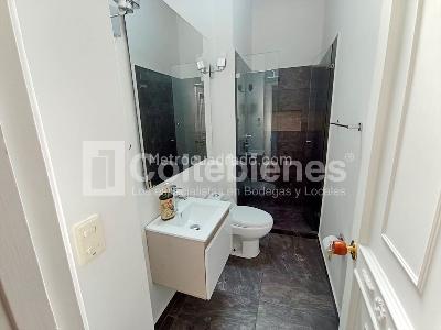 Apartamento de 3 alcobas en venta en Castropol, Medellín, 320 m² · foto 14 de 20
