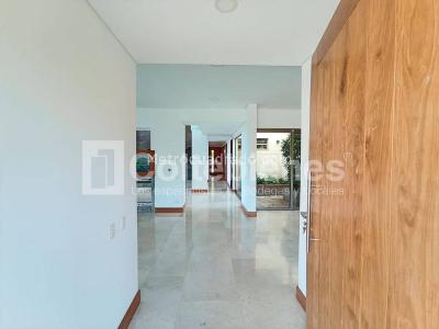 Casa de 5 alcobas en venta en Loma Del Escobero, Envigado · foto 4 de 20